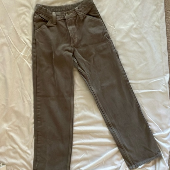 Brandy Melville Pants - Brandy Melville cargo pants